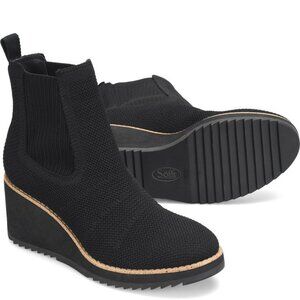 Sofft Eiley Chelsea styled black Wedge pull on boots Brand NEW! MULTI SIZES